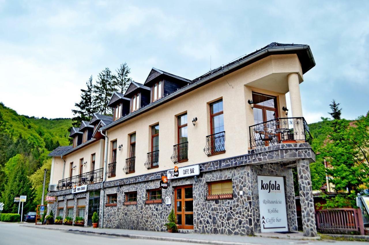 Penzion Daniela Rajecke Teplice Luaran gambar
